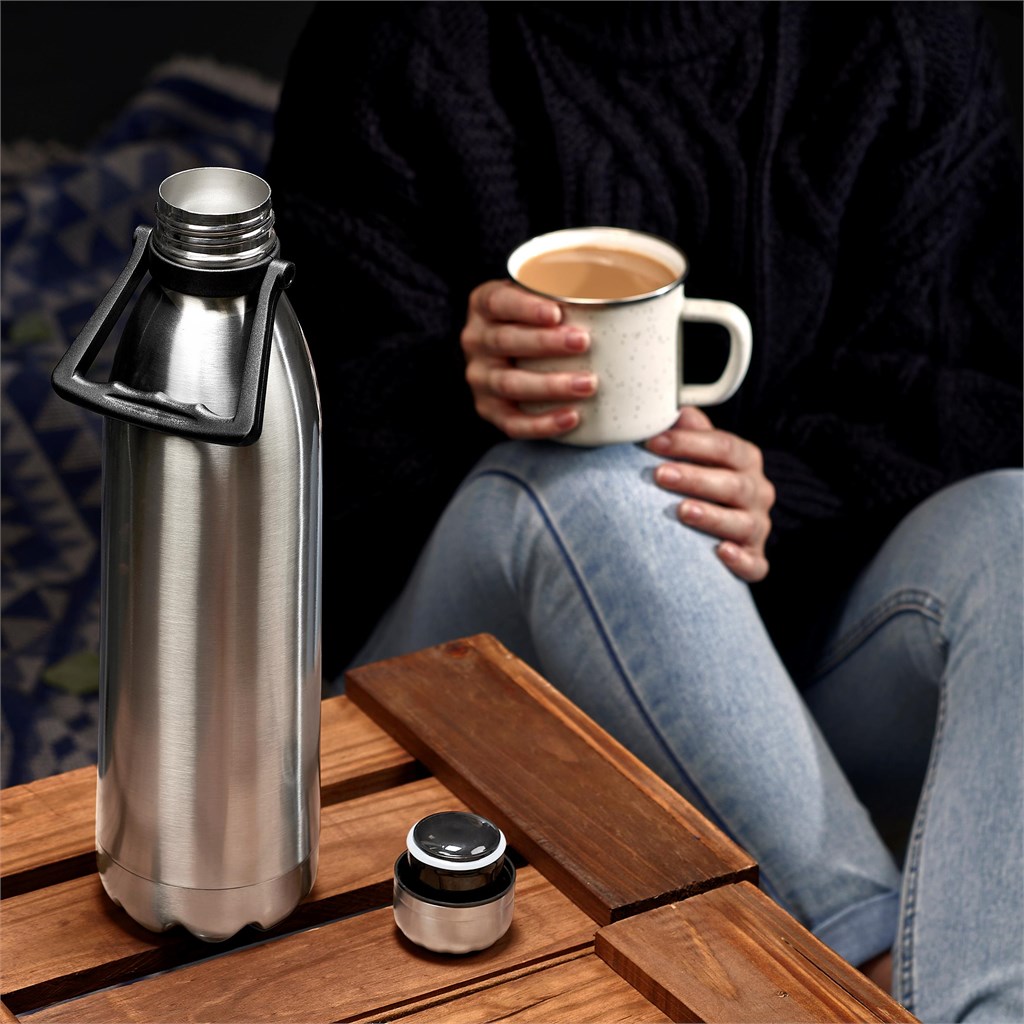 Serendipio Titan Stainless Steel Vacuum Water Bottle - 1.8 Litre - Image 3